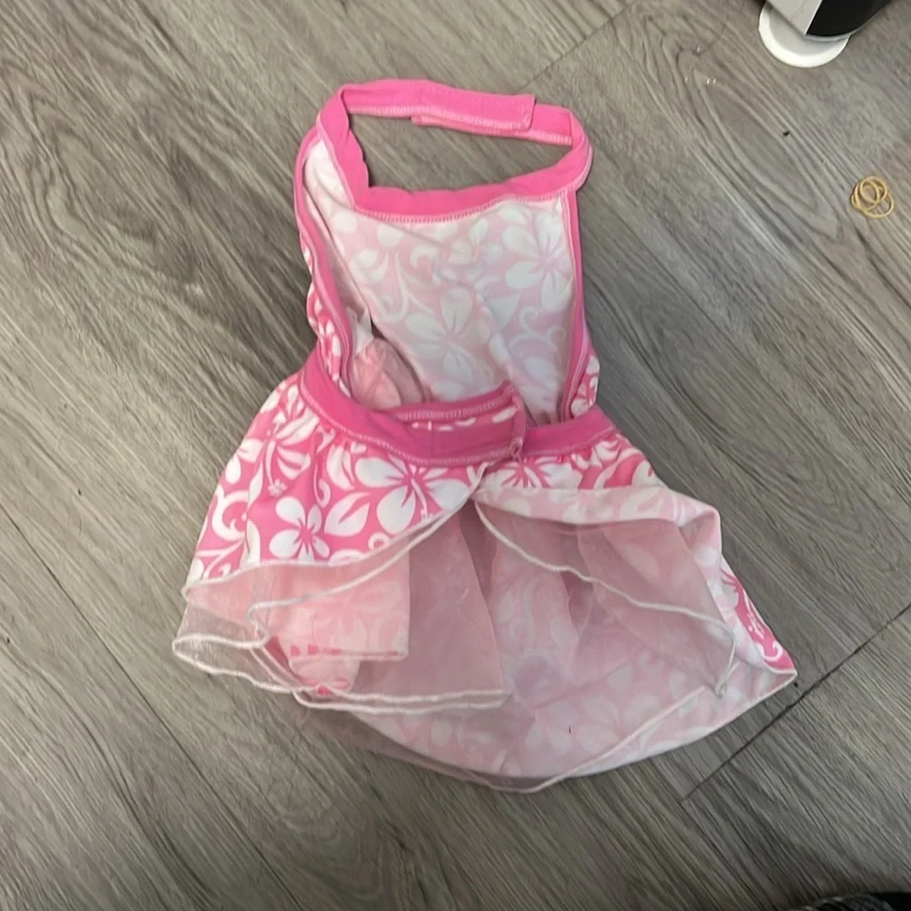 I See spot pink dress size Large